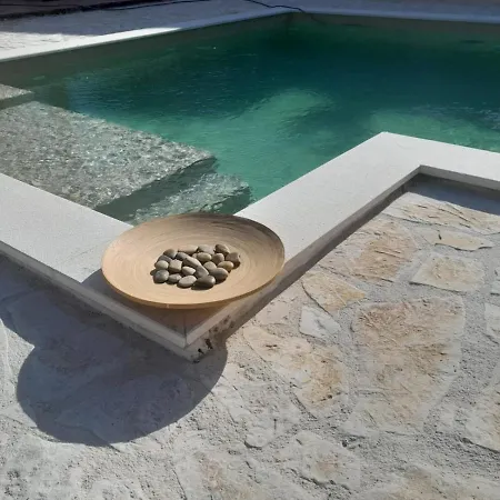 Apartman Caliente B *