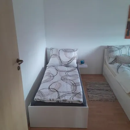 Caliente B Apartman Vir