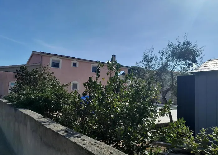 Apartman Caliente B